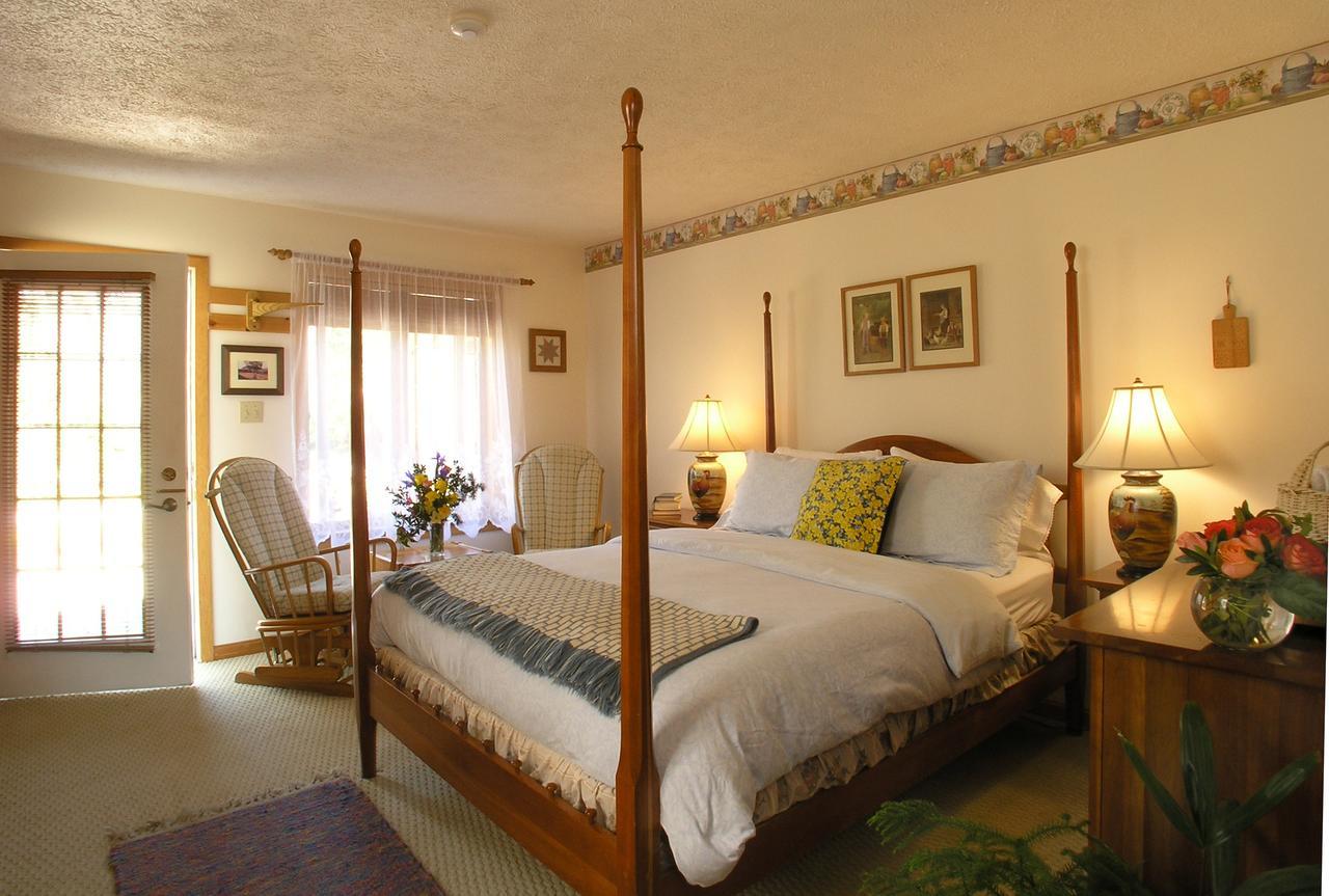 Swiss Woods Bed And Breakfast Lititz Luaran gambar